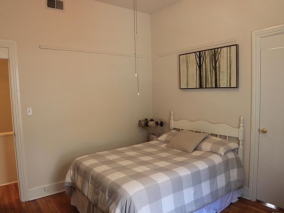 5th image of 1208 Delaware Ave #3