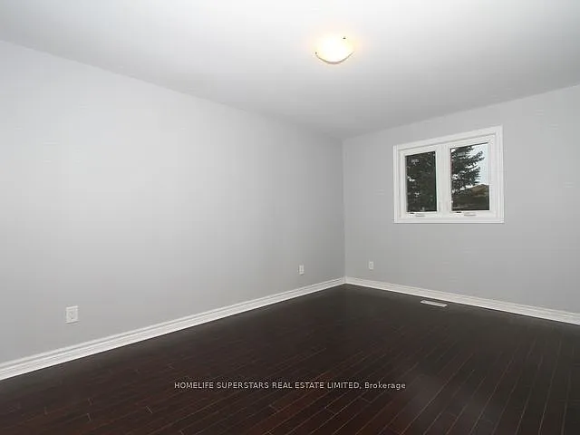 30 Elder Ave — Photo 10