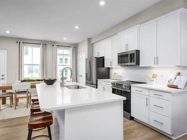 202 Jesse Dr, Somers Point, NJ 08244