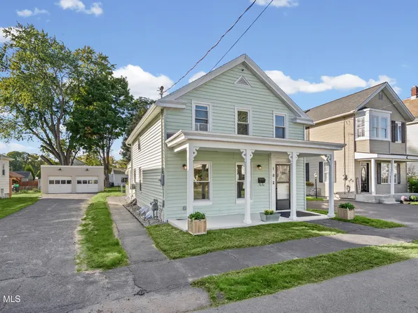 18 7th Street, Waterford, NY 12188