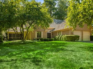 4612 Forest Way Cir, Long Grove, IL 60047