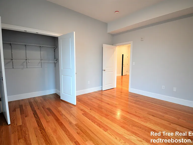 18 Murdock St #3 — Photo 6