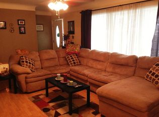 300 S 12th St, Linn, MO 65051