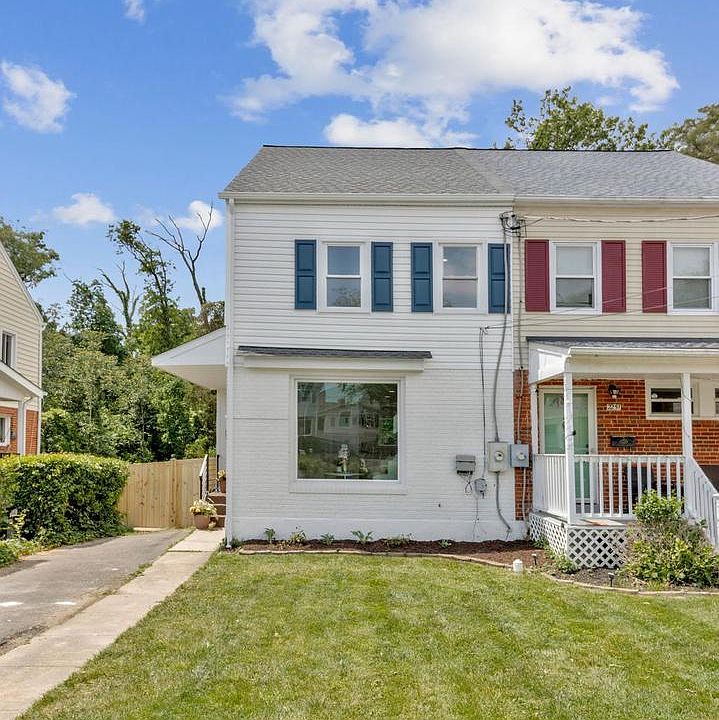 1st image of 2249 Sweetbriar Dr