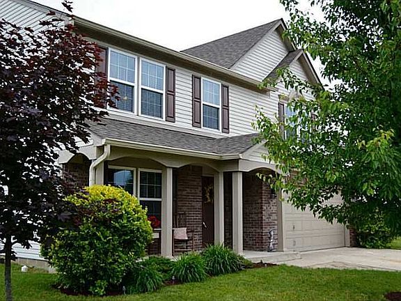 2nd image of 1899 Windsor Ln
