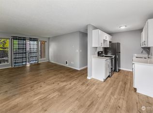 236 S 152nd St #A102, Burien, WA