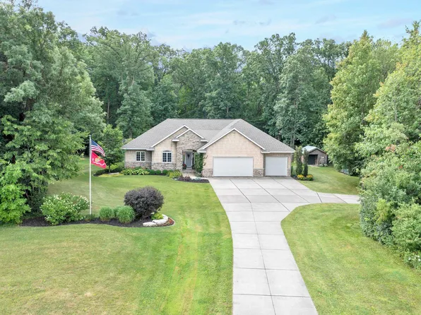 1144 Moonriver Dr, De Pere, WI 54115