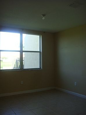 3rd image of 1720 NE 33rd Ave Unit 110