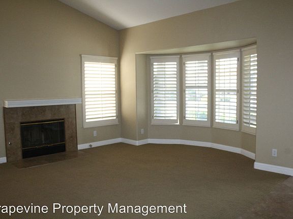 5th image of 25444 Blackthorne Dr