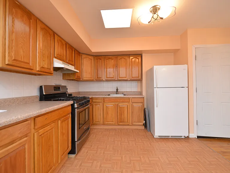25 Marvin Rd #B — Photo 4