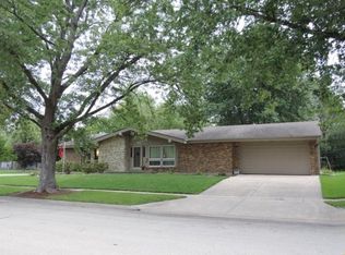 1224 Stafford St, Dekalb, IL 60115