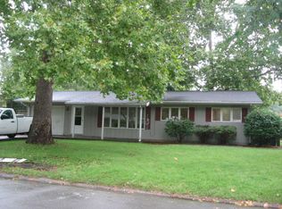 2600 Lawndale Dr, Champaign, IL