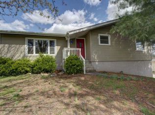 800 S 7th Ave, Ozark, MO 65721