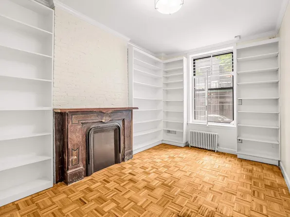 350 West 48th Street image 5 of 12