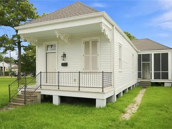 812 Madison St, Gretna, LA 70053