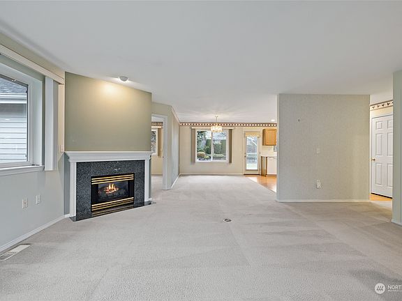 4th image of 8809 222nd Street Ct E