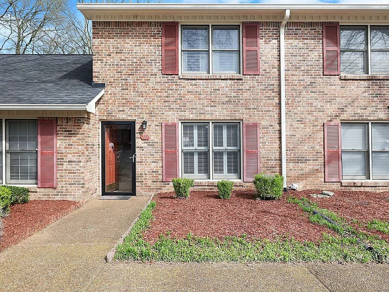743 Kent Rd — Photo 4