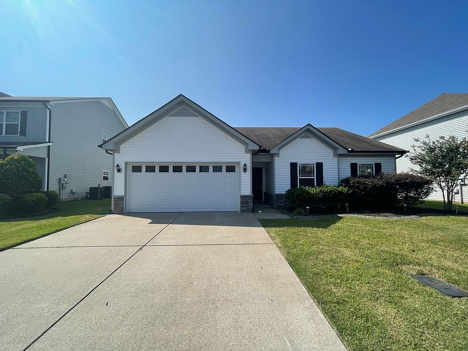 1st image of 3439 Tourmaline Dr