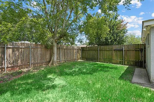 512 Arnold Ave — Photo 14
