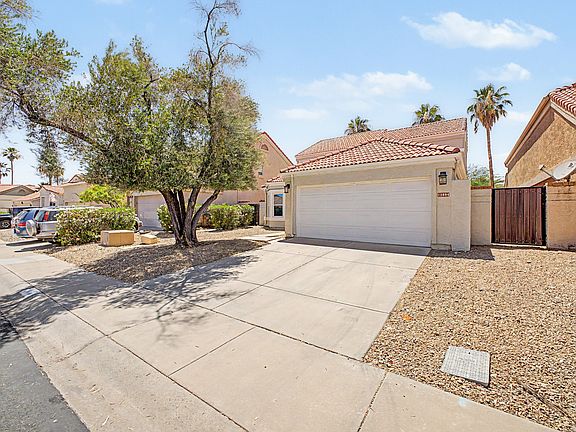 2nd image of 11884 N 112th Way