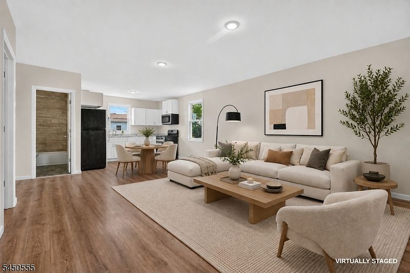 1st image of 518 Springfield Ave Floor 3