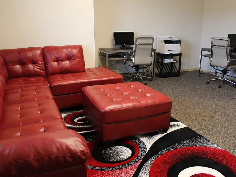 Scenic Ridge Apartments — Photo 9