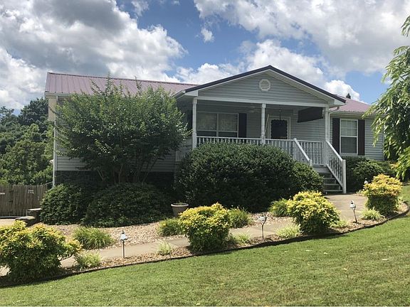 2nd image of 485 Kinser Park Ln