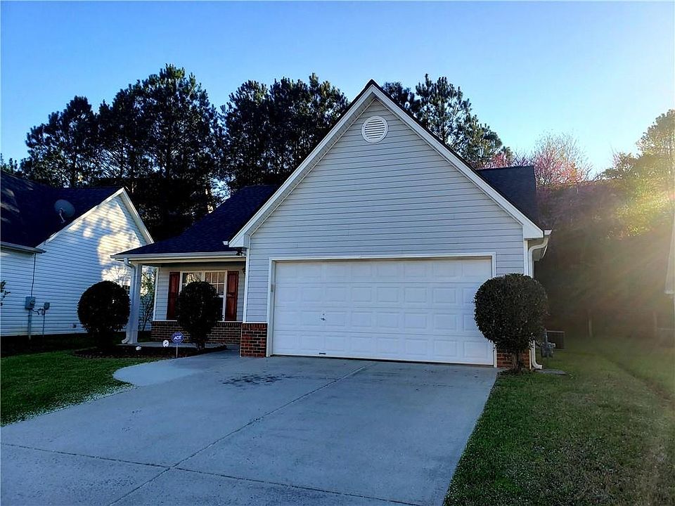 1st image of 255 Kentshire Pl