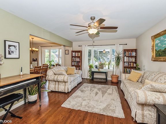 3rd image of 311 N Grant St