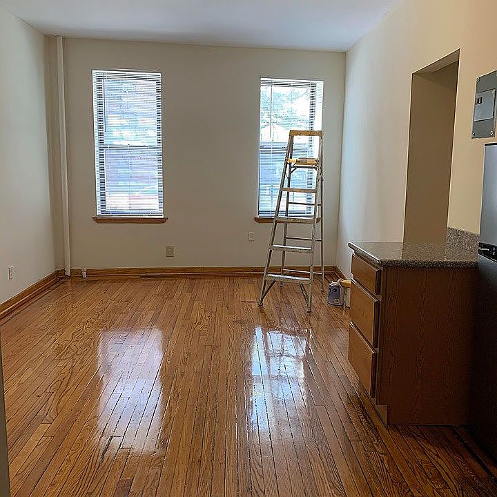 2nd image of 301 100th St #1G
