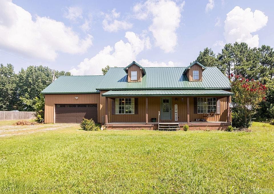 1st image of 65 Four Oaks Ln