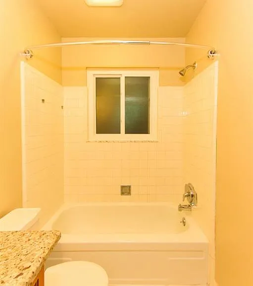 Bright Main Bath