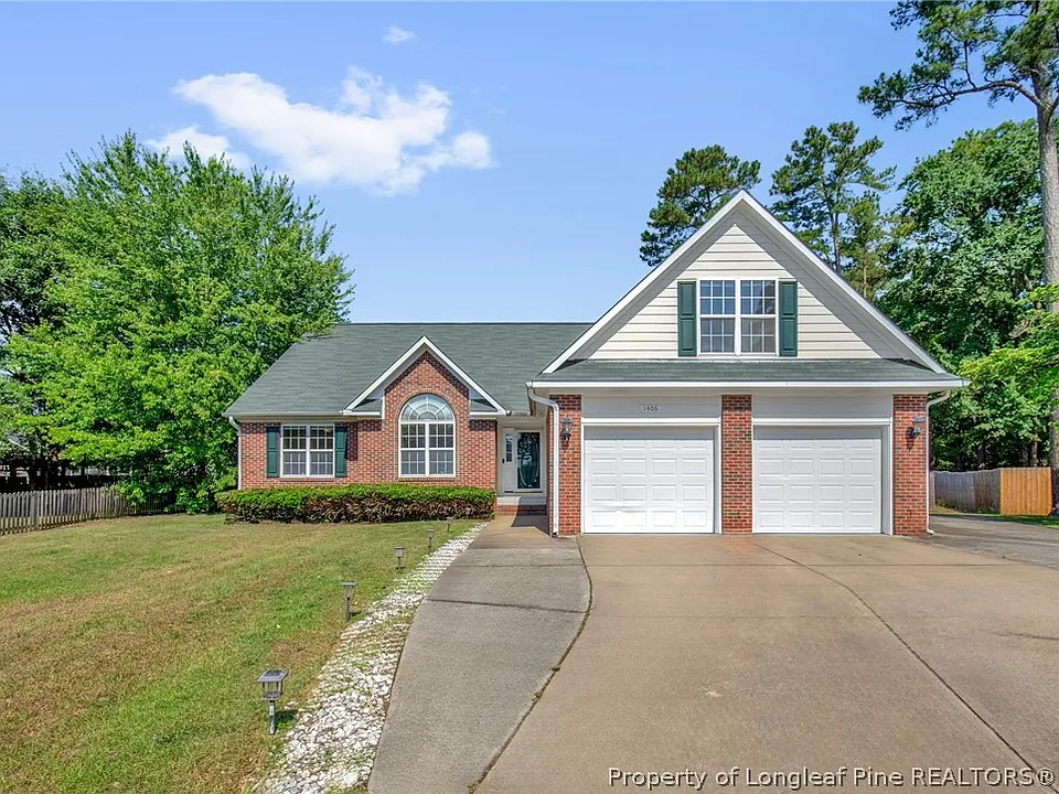 1406 Averton Ct