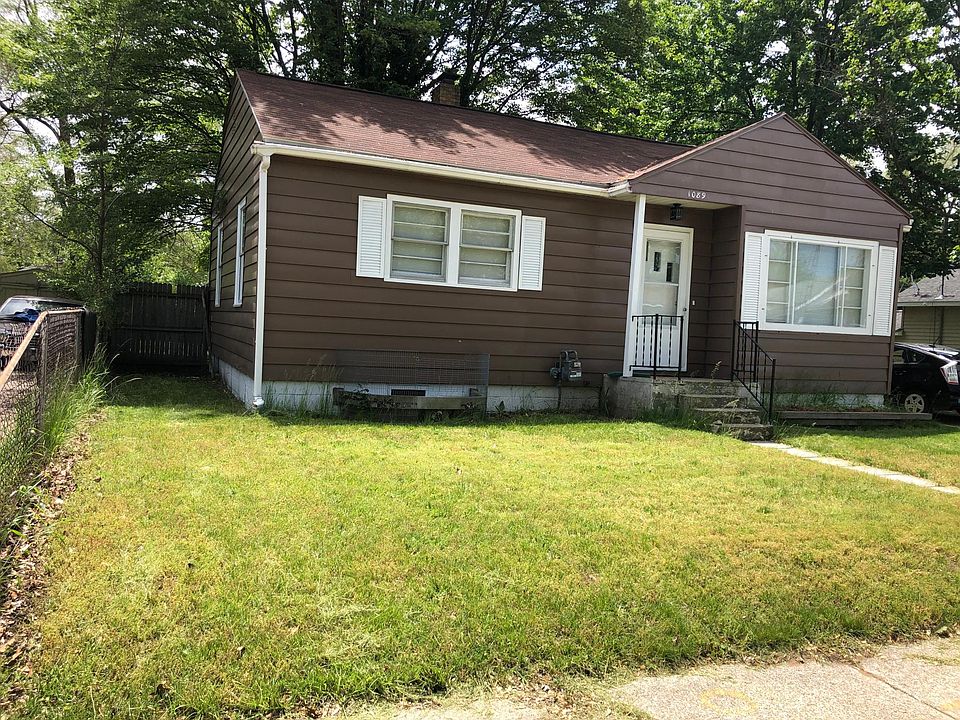 1st image of 1089 E Dale Ave