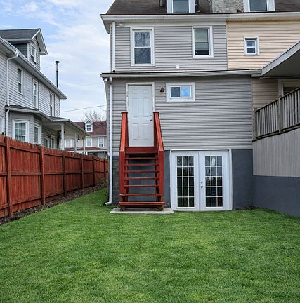 5th image of 8 Cherry St #A