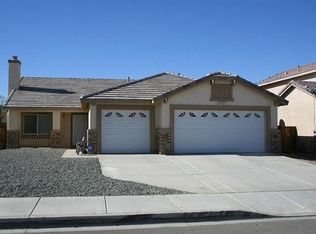 17964 Monroe Ct, Adelanto, CA 92301