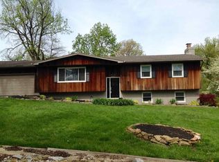 713 Carole Pl, Newburgh, IN 47630