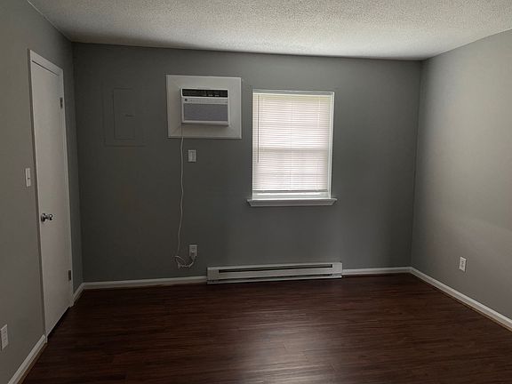 5th image of 727-735 S Church St #741F