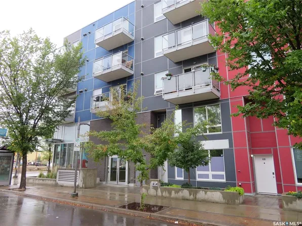 UNIT 404-404 C AVENUE S, Saskatoon, SK S7M 5M9