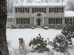 2 Lost Pond Ln, North Salem, NY 10560