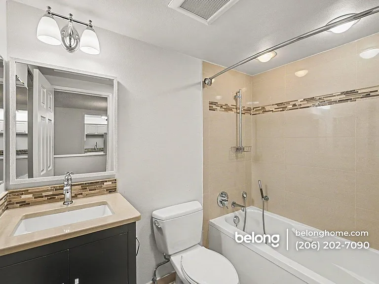 7930 SE 34th St #513 — Photo 5