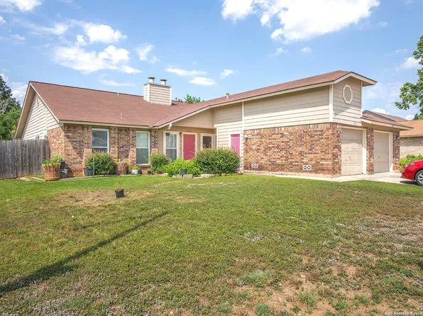 9945 ARDASH LN, San Antonio, TX 78250