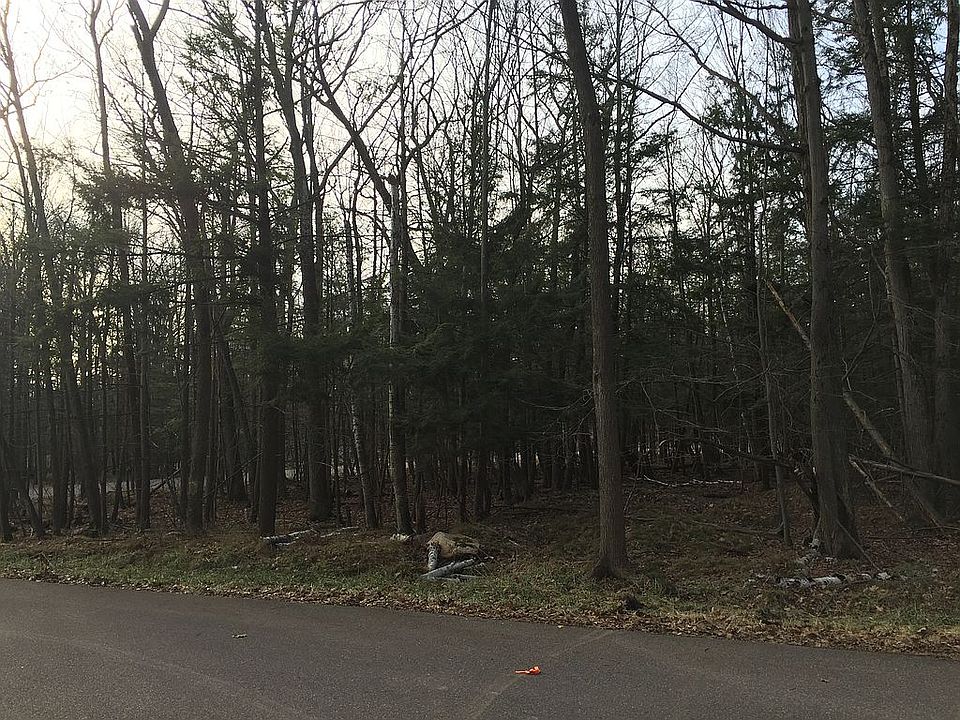 2nd image of 224977 Mint Ln