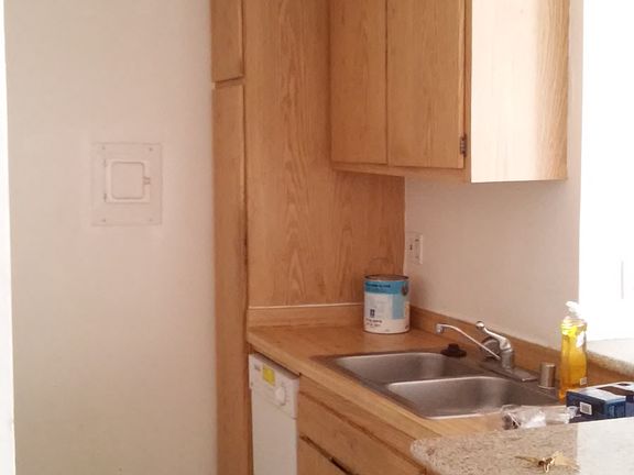3rd image of 18307 Burbank Blvd Unit 130