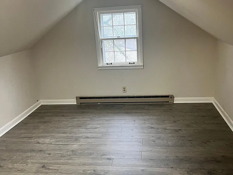 405 Chadwell Dr — Photo 11