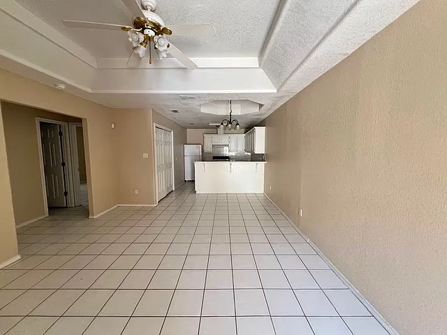 2105 Kimberly Lane - 4 — Photo 3