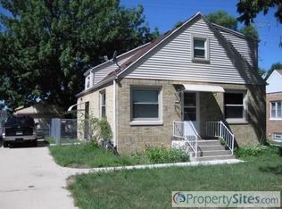 3153 S 99th St, Milwaukee, WI 53227