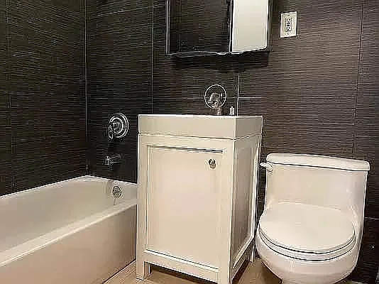 Rented by Compass | media 13