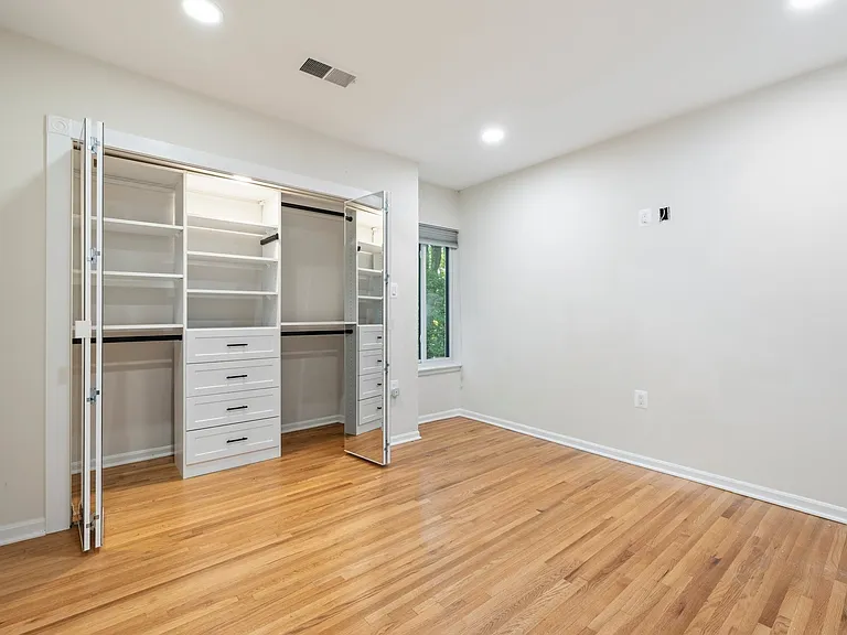 10841 Deborah Dr — Photo 15