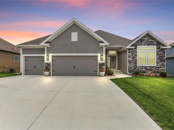 10911 N Crystal Ave, Kansas City, MO 64156